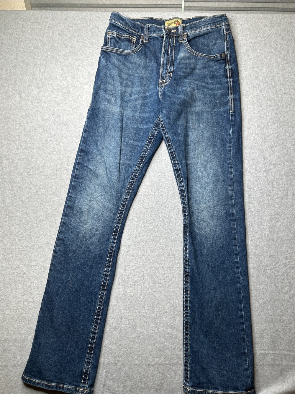 Wrangler Men’s Dark Blue Bootcut Jeans - Picture 2 of 12